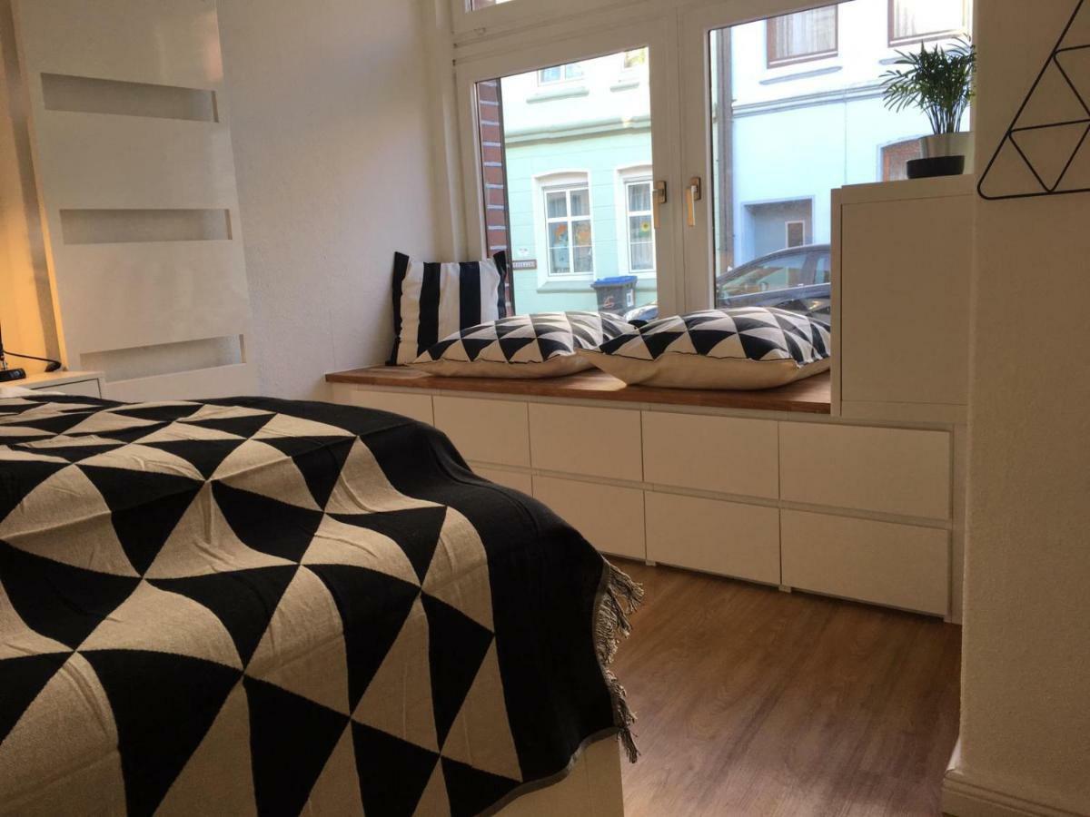 Zentral Gelegenes Ferienzimmer Moellner Seestrasse Ngoại thất bức ảnh