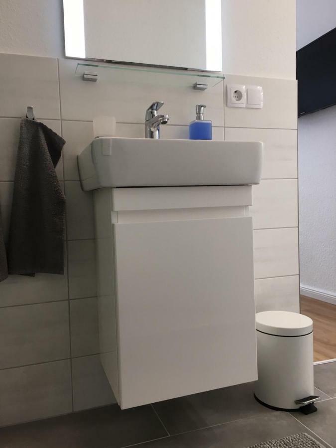 Zentral Gelegenes Ferienzimmer Moellner Seestrasse Ngoại thất bức ảnh